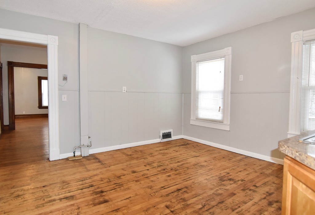 406 St James Avenue Springfield, MA 01109 - Photo 16 of 30 Gallery Image 16