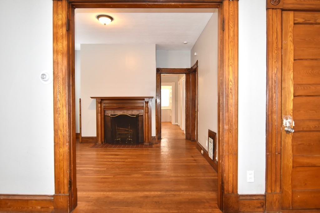 406 St James Avenue Springfield, MA 01109 - Photo 21 of 30 Gallery Image 21