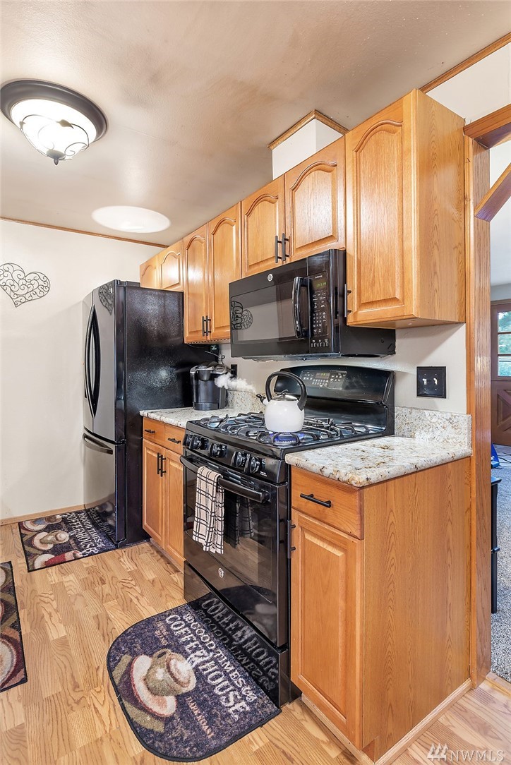 729 216th Street Southwest Bothell, WA 98021 - Photo 5 of 25