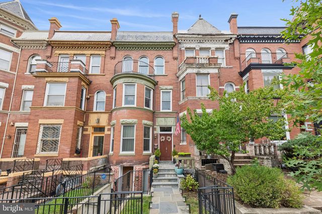 $825,000 | 2304 1st Street Northwest, Unit 1, Washington, DC 20001