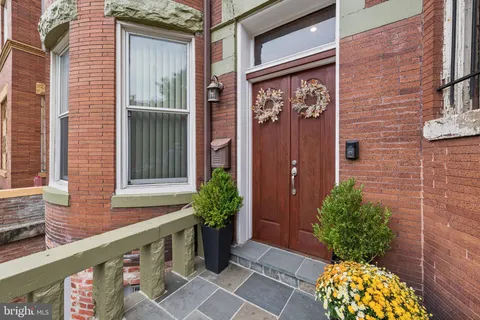 $825,000 | 2304 1st Street Northwest, Unit 1, Washington, DC 20001