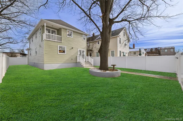 $799,999 | 2962 Grand Avenue, Baldwin, NY 11510