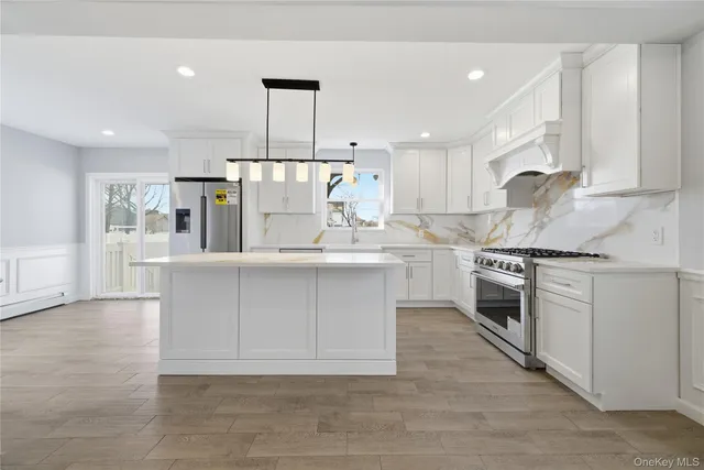 $799,999 | 2962 Grand Avenue, Baldwin, NY 11510