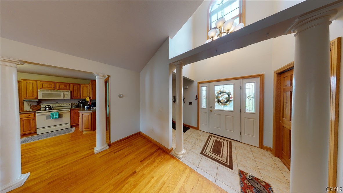 5479 Lake Road Tully, NY 13159 - Photo 10 of 41 Your entryway