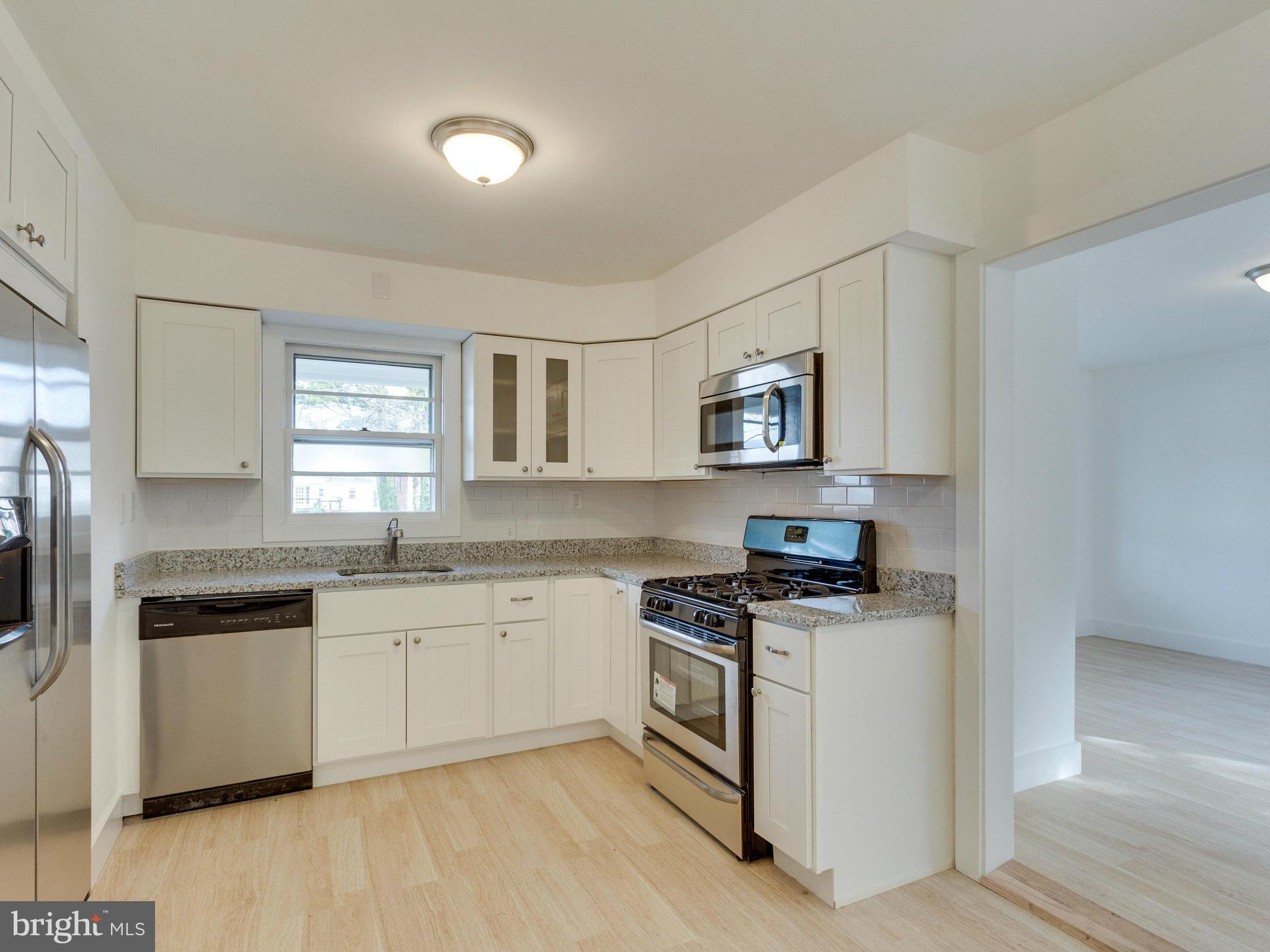 5611 Decatur Place Hyattsville, MD 20781 - Photo 12 of 24 Kitchen