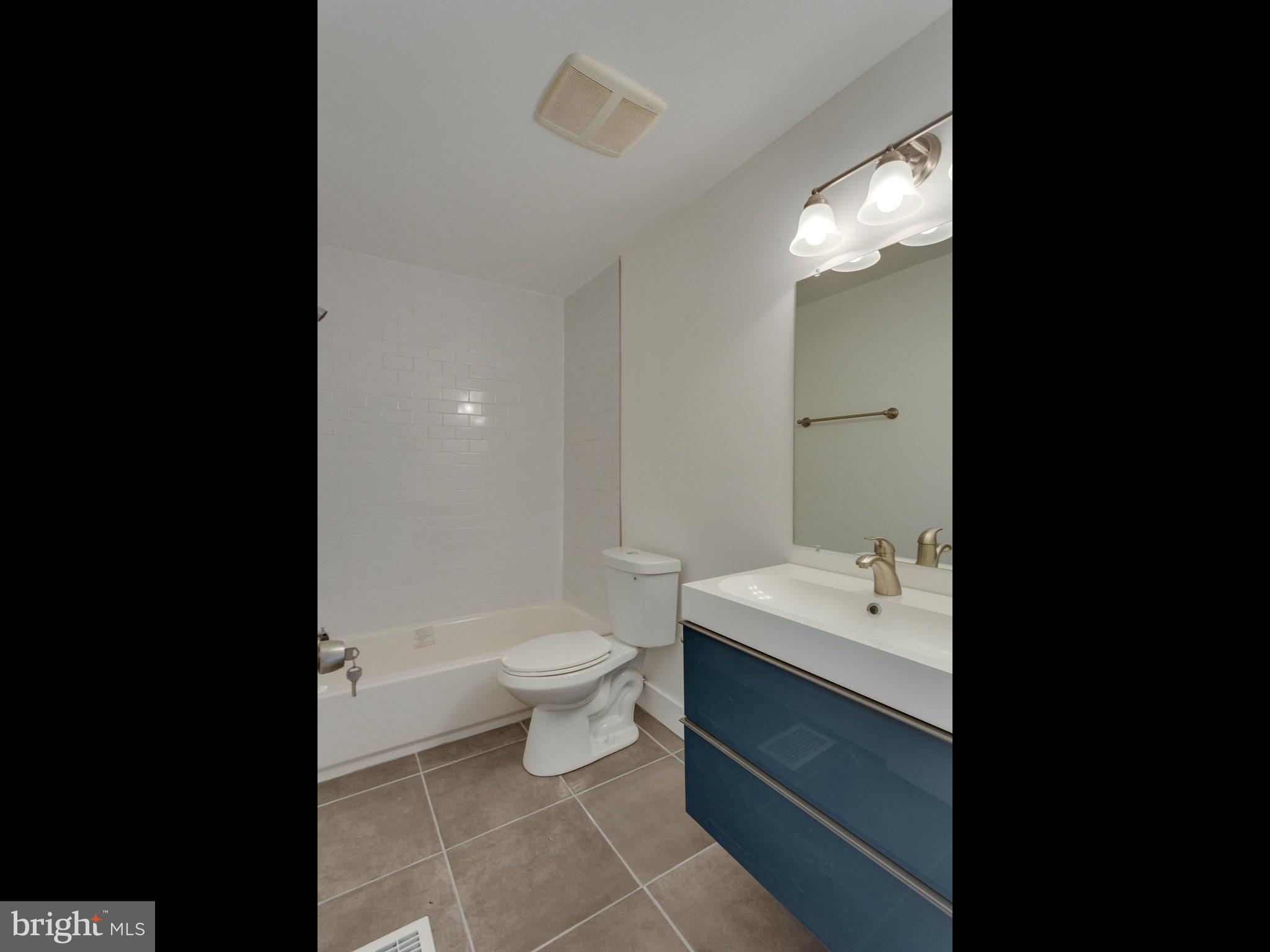 5611 Decatur Place Hyattsville, MD 20781 - Photo 18 of 24 Bath
