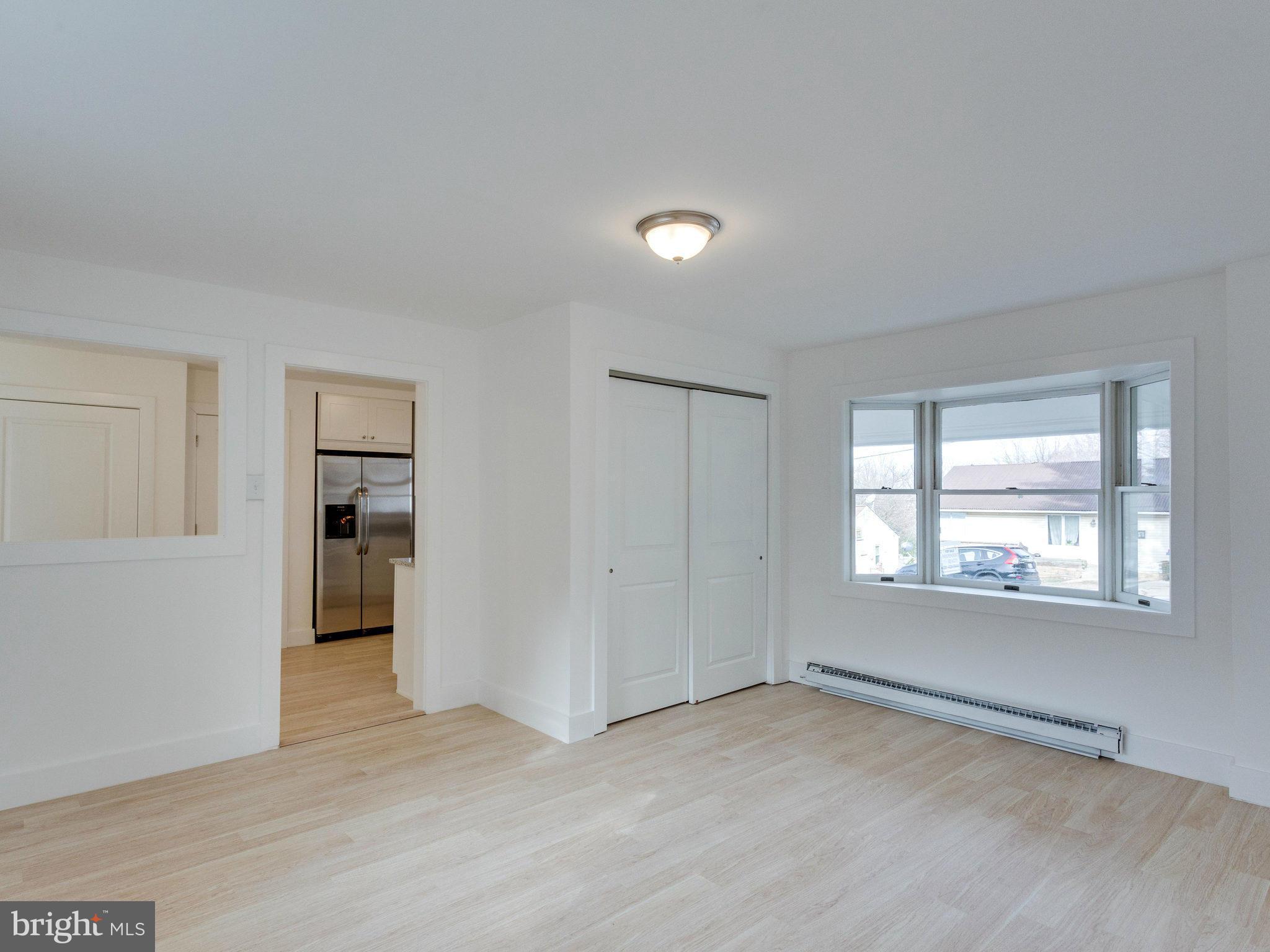 5611 Decatur Place Hyattsville, MD 20781 - Photo 8 of 24 Interior (General)