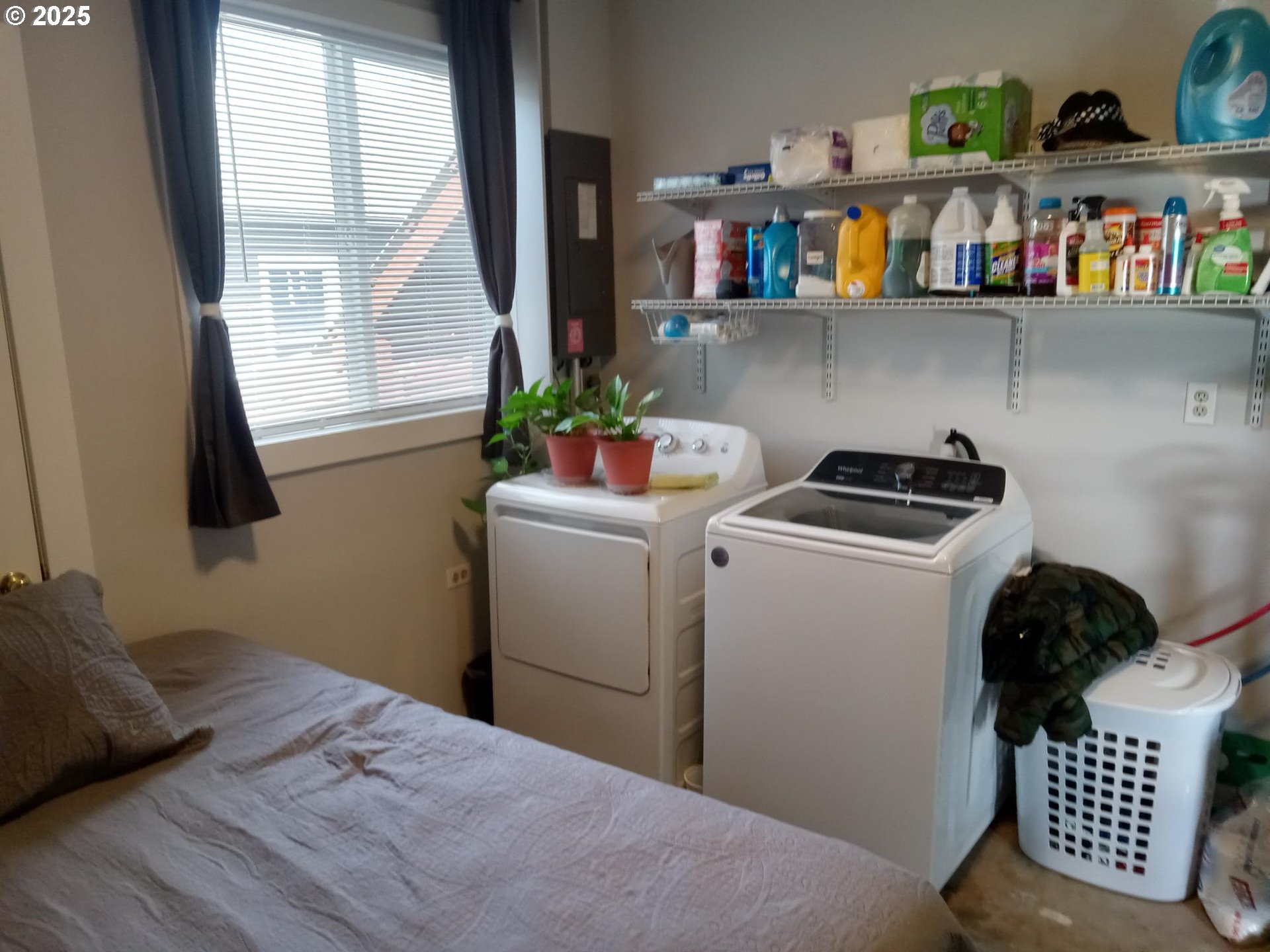 113 Walnut Street Bingen, WA 98605 - Photo 6 of 13