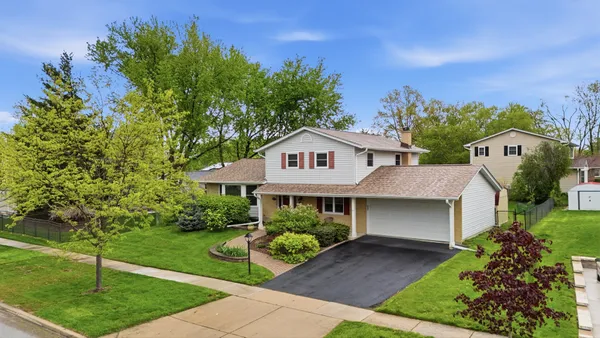 $599,000 | 4065 Winston Drive, Hoffman Estates, IL 60192