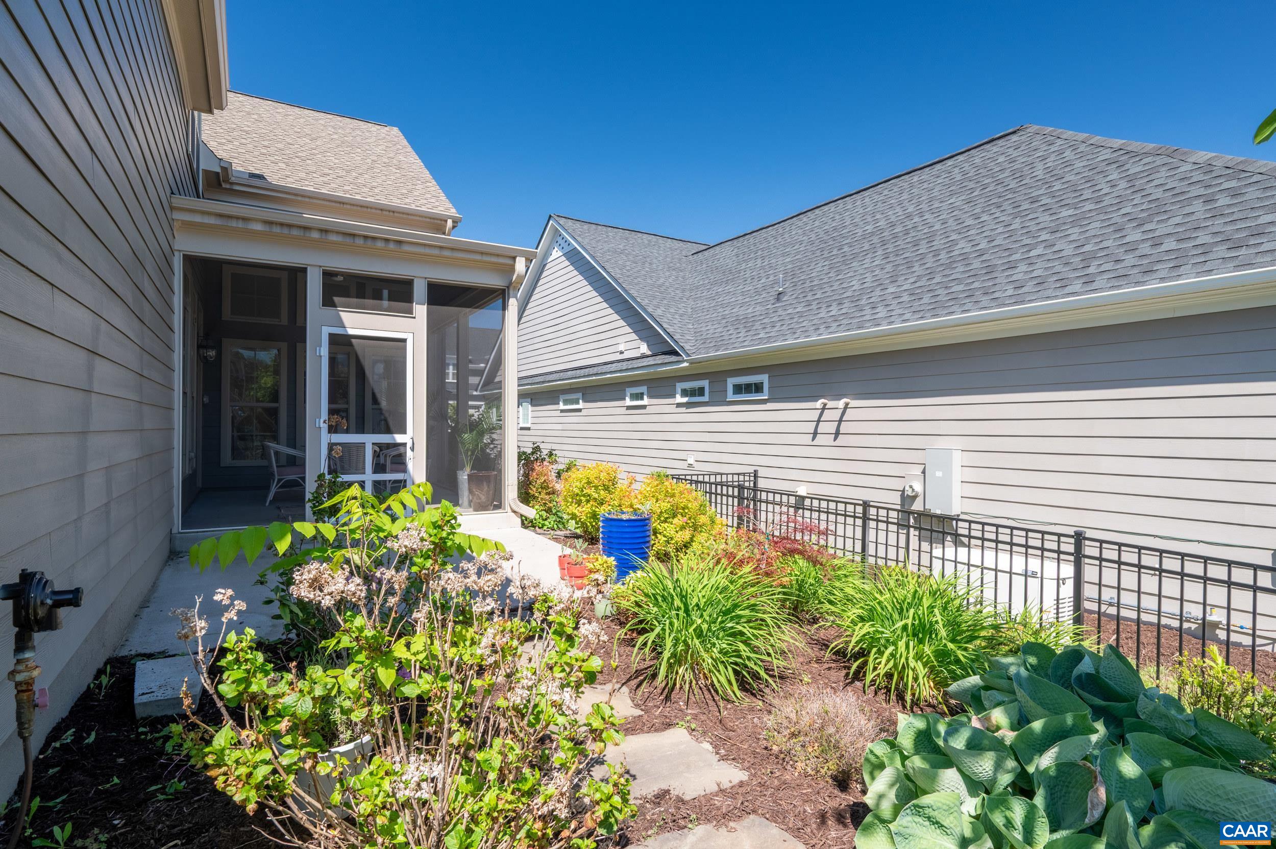 744 Highgate Row Crozet, VA 22932 - Photo 25 of 28