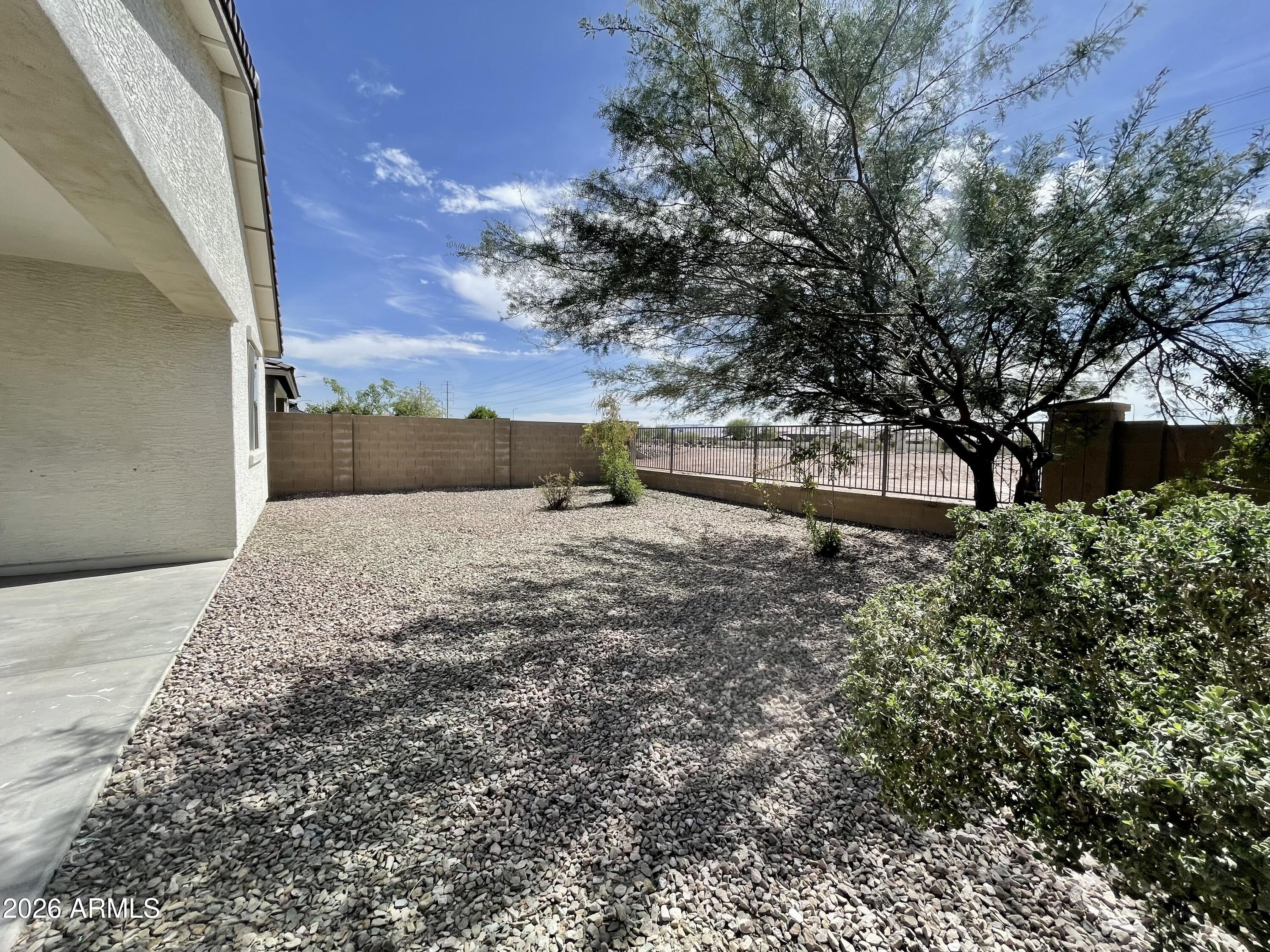 7639 West Riverside Avenue Phoenix, AZ 85043 - Photo 42 of 56 IMG_5034