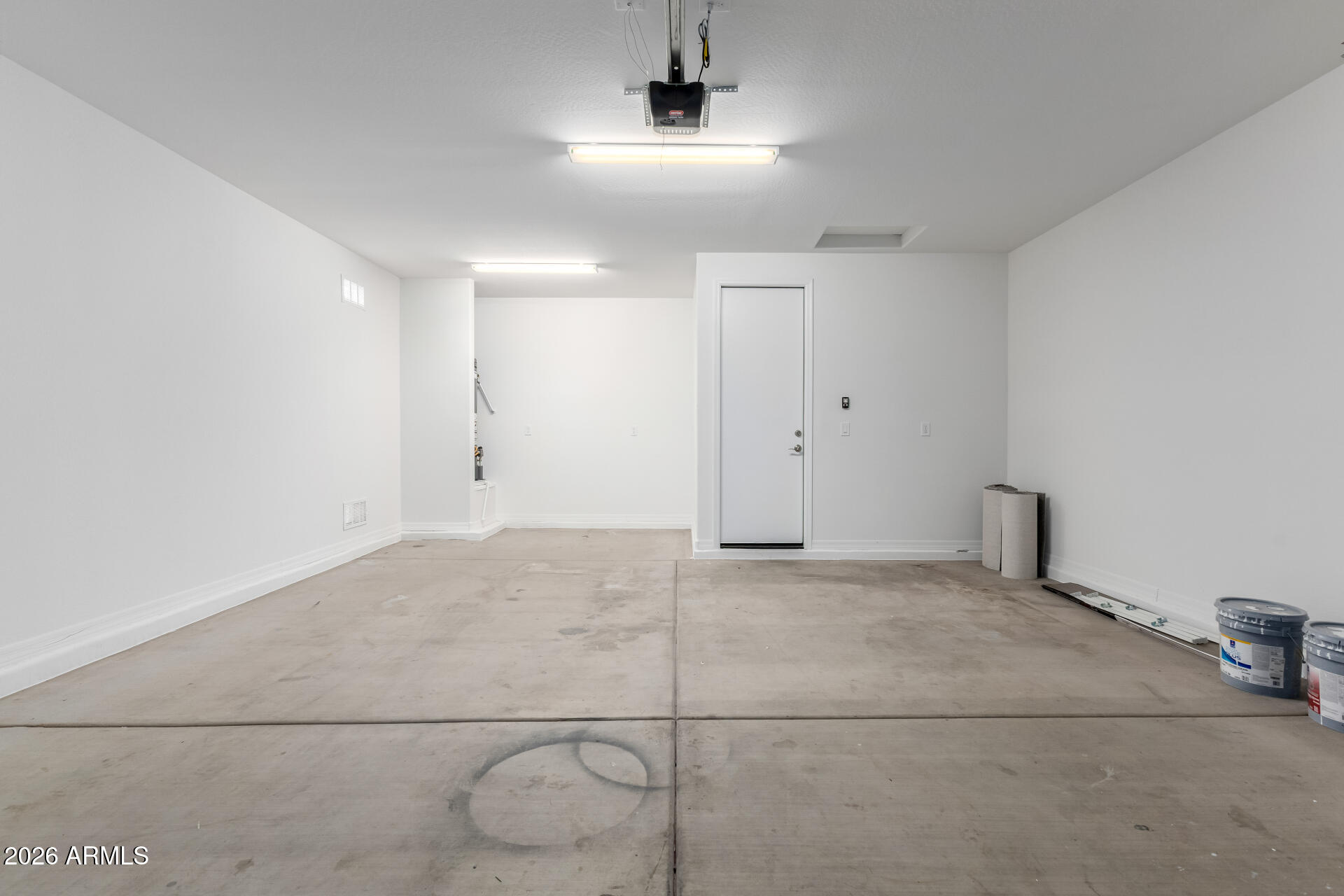 7639 West Riverside Avenue Phoenix, AZ 85043 - Photo 46 of 56 35 Riverside