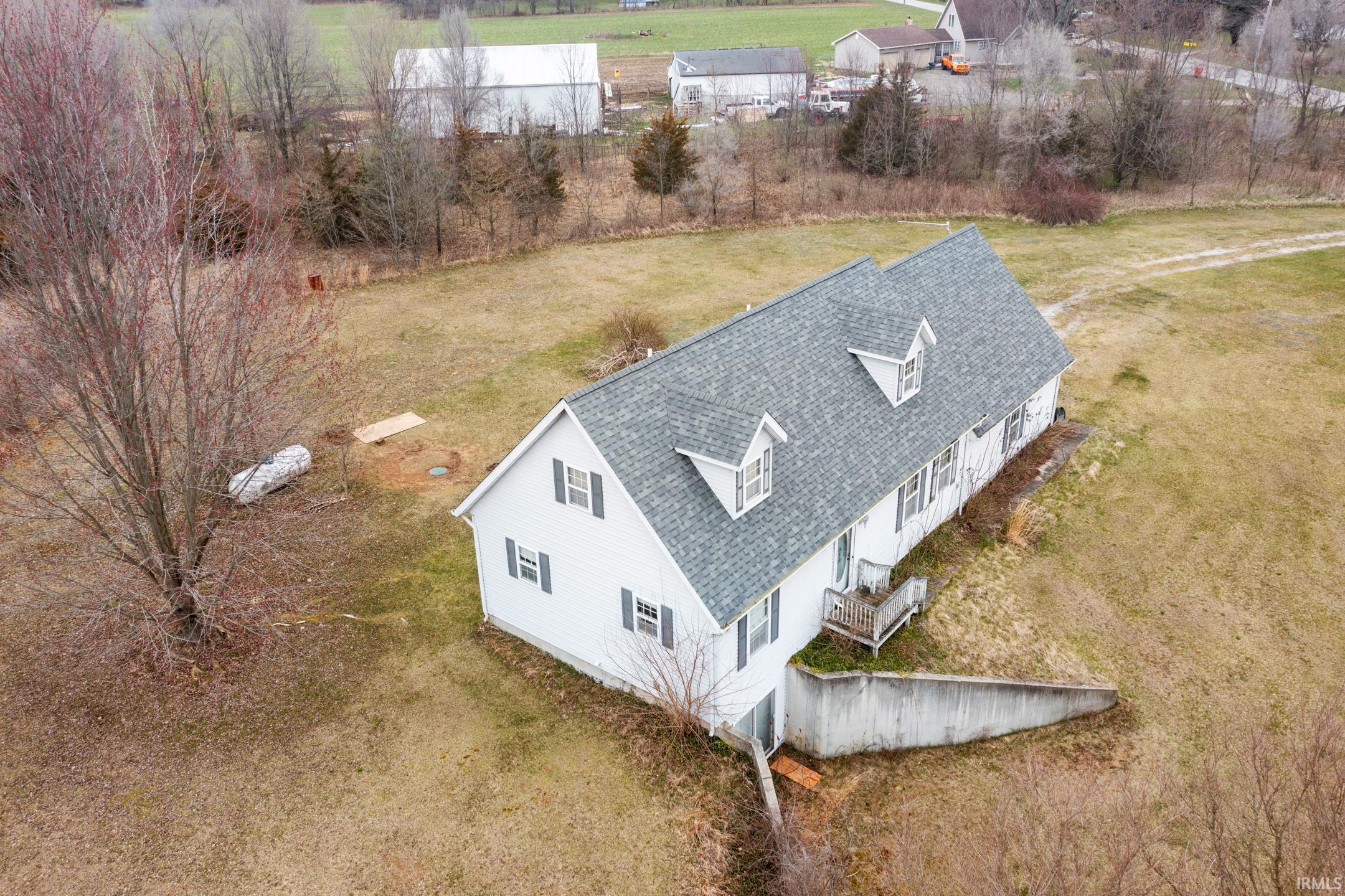 71271 Spruce Road Walkerton, IN 46574 - Photo 4 of 23