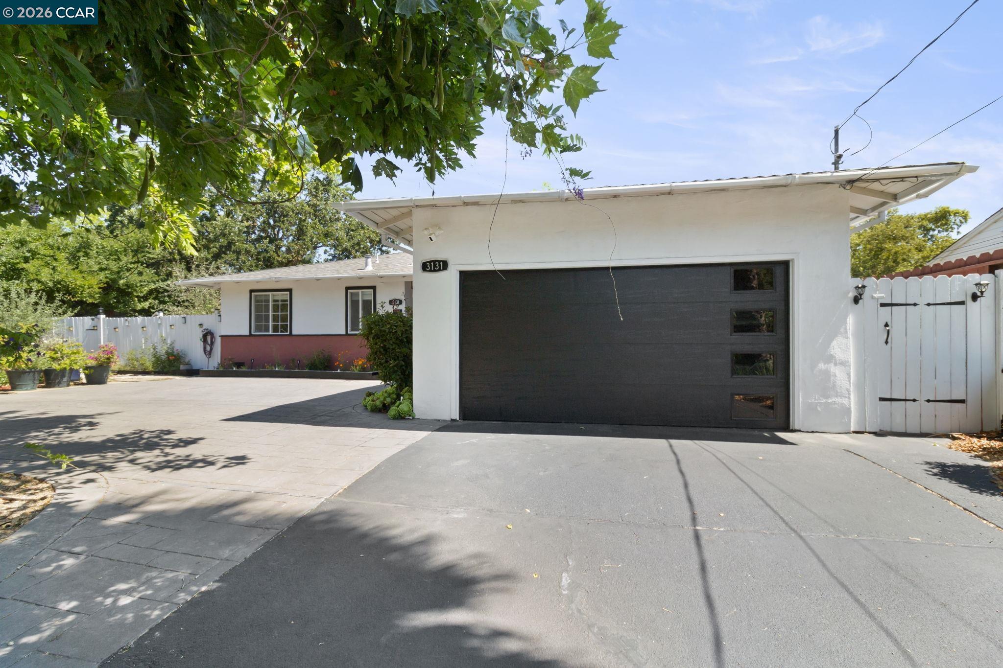 3131 Cowell Road Concord, CA 94518 - Photo 4 of 30