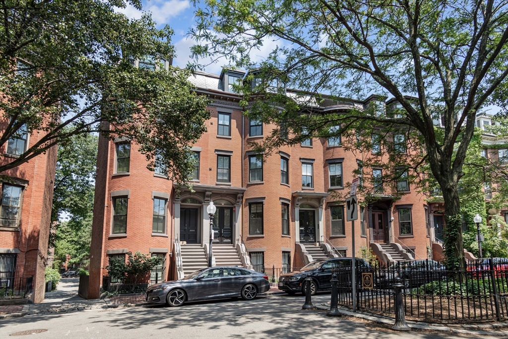 53 Rutland Square, Unit 2 Boston, MA 02118 - Photo 14 of 14