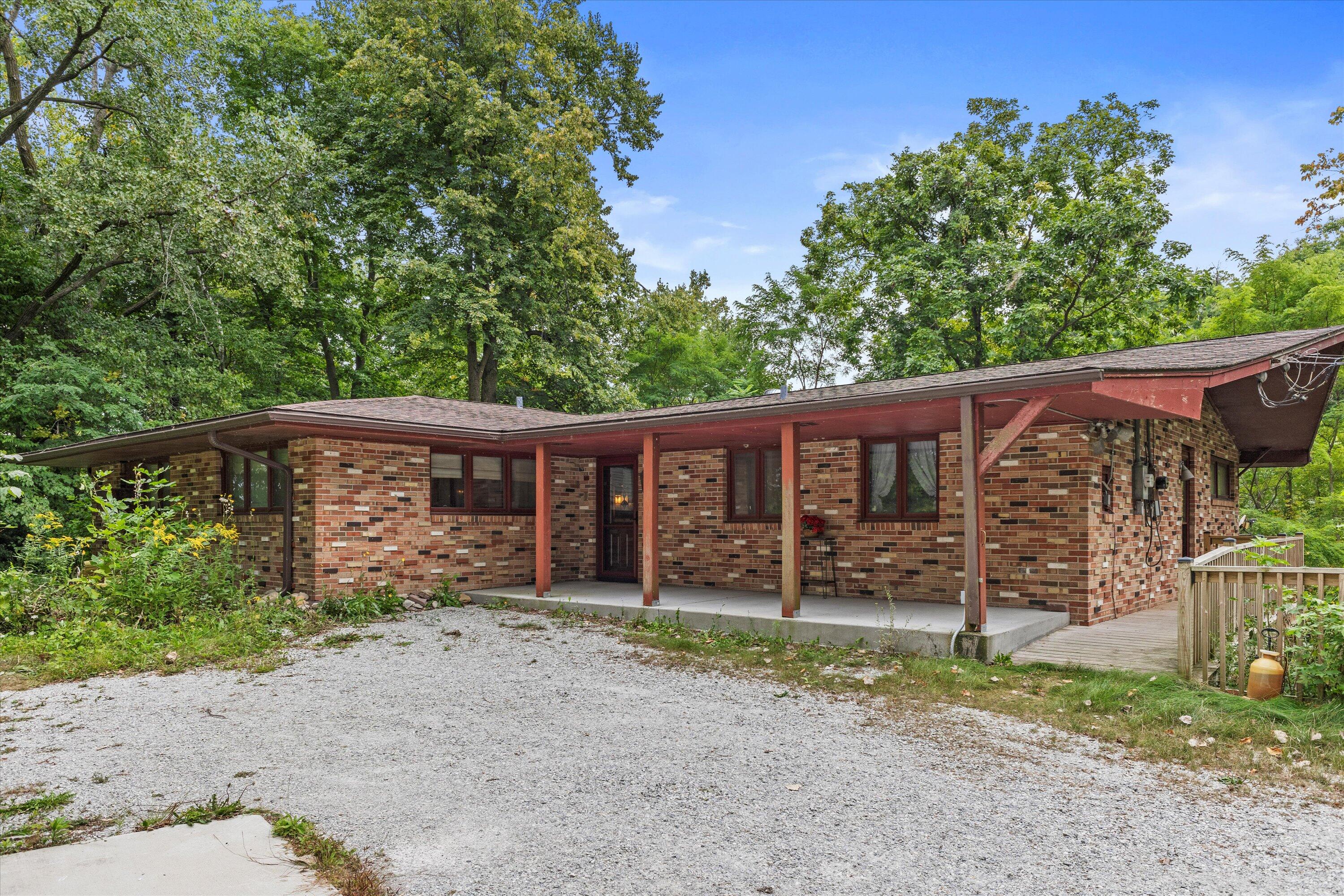 1701 Heather Lane Caledonia, WI 53402 - Photo 18 of 59 18-IMG_0524