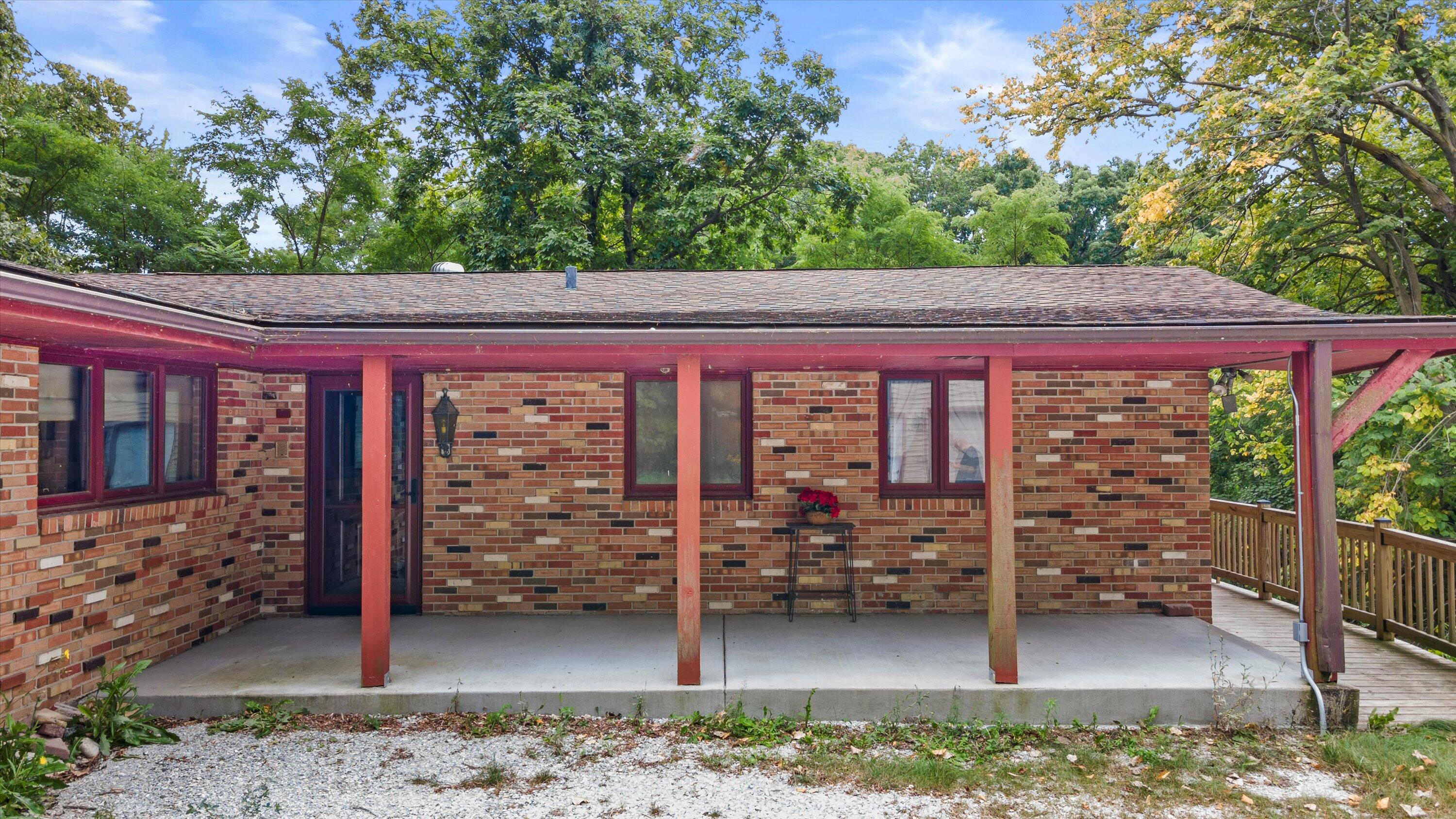 1701 Heather Lane Caledonia, WI 53402 - Photo 8 of 59 07-DJI_0755