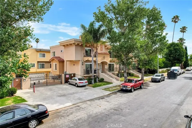 a picture of houses with outdoor space