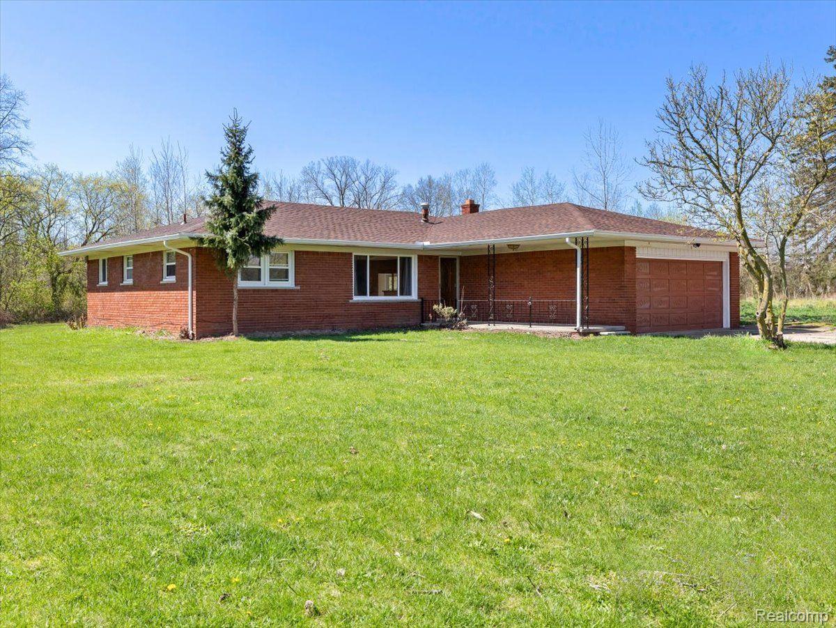 42811 Wear Road Belleville, MI 48111 - Photo 1 of 30 Gallery Image 1