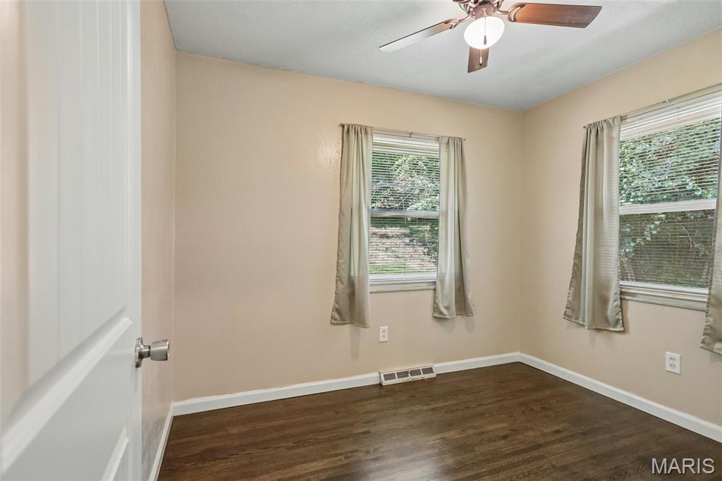 2101 Linnus Drive High Ridge, MO 63049 - Photo 16 of 37 Gallery Image 16