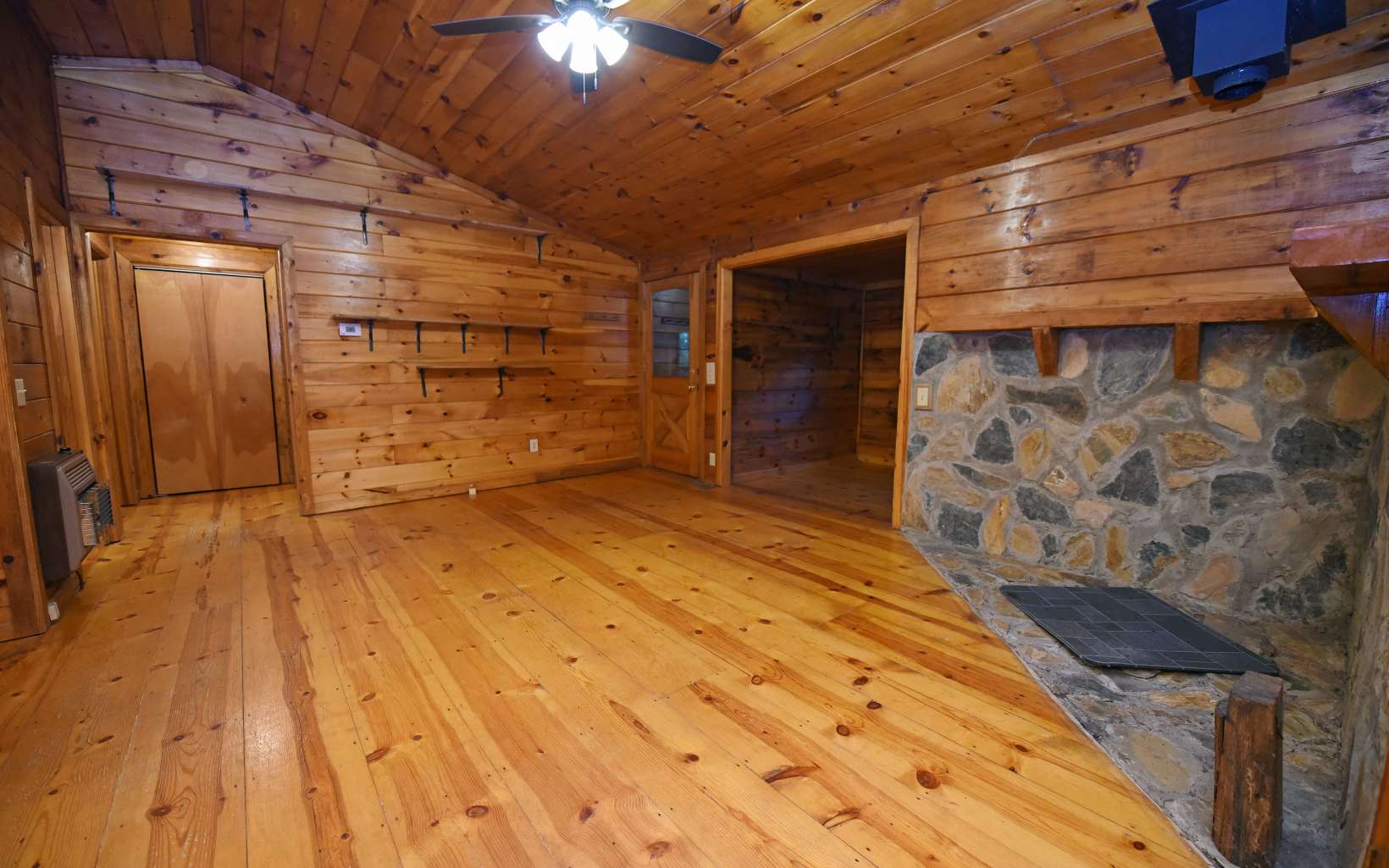 50 Lake View Drive Blue Ridge, GA 30513 - Photo 22 of 41 Additional View
