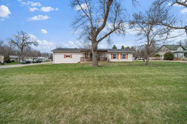 $235,000 | 21 10th Avenue Northeast, Elbow Lake, MN 56531