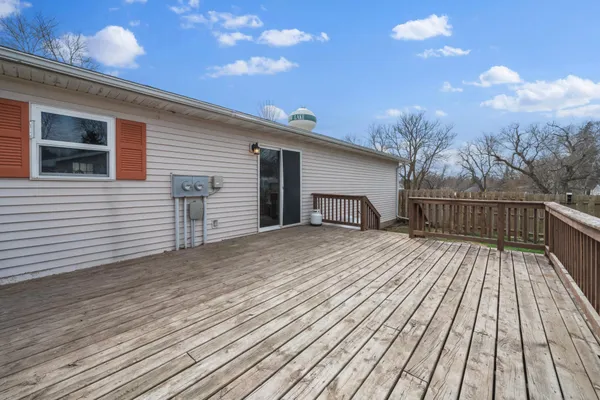 $235,000 | 21 10th Avenue Northeast, Elbow Lake, MN 56531