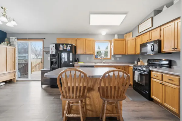 $235,000 | 21 10th Avenue Northeast, Elbow Lake, MN 56531
