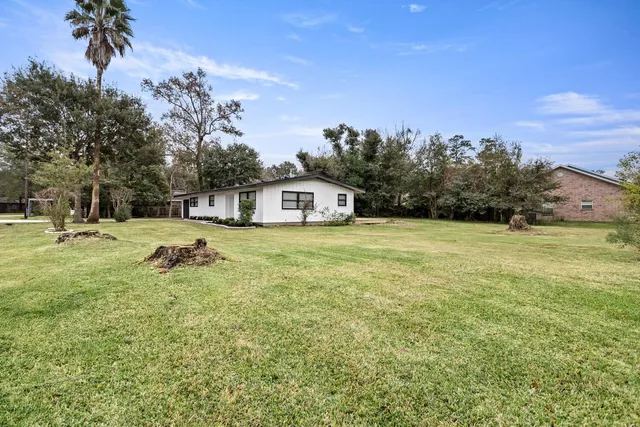 $219,900 | 3317 Pelican Street, Orange, TX 77630