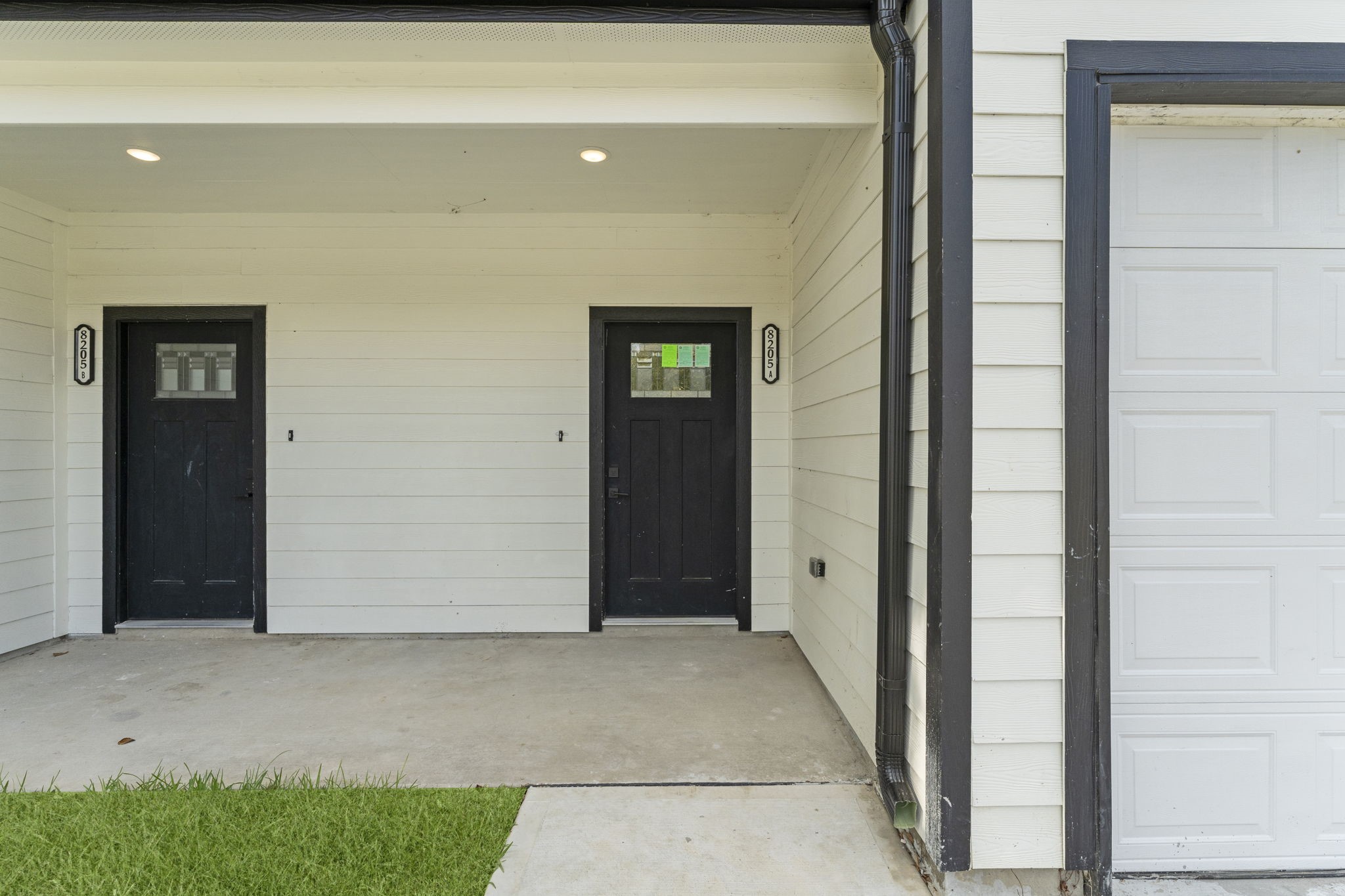 8205 Carver Road Houston, TX 77088 - Photo 28 of 37 a view of front door