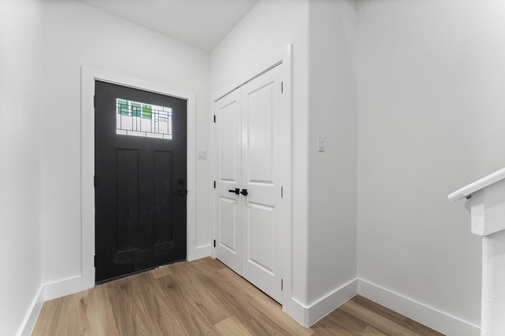 8205 Carver Road Houston, TX 77088 - Photo 7 of 37 a view of a hallway