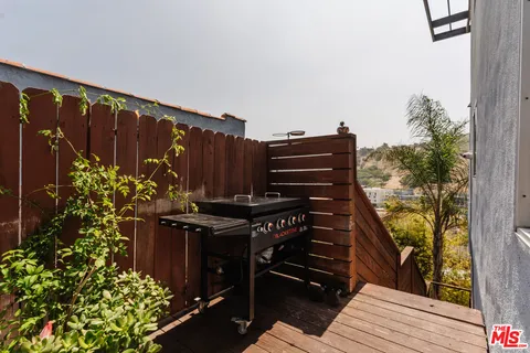 $935,000 | 2810 Beryl Street, Los Angeles, CA 90032