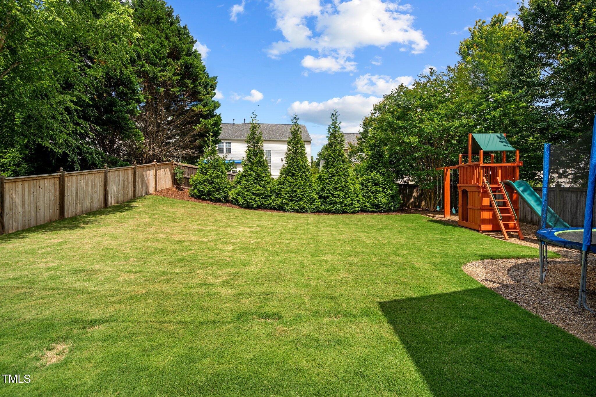 7608 Derek Drive Raleigh, NC 27613 - Photo 45 of 65 12-web-or-mls-_NFP5253
