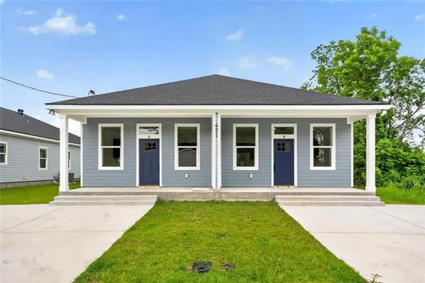 $2,100 | 401 East 1st Street, Unit A, Belle Chasse, LA 70037