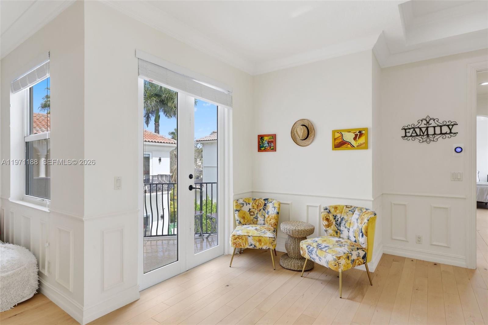 17642 Middlebrook Way Boca Raton, FL 33496 - Photo 36 of 71 2nd Floor Main House - Entertainment/Sitting Area