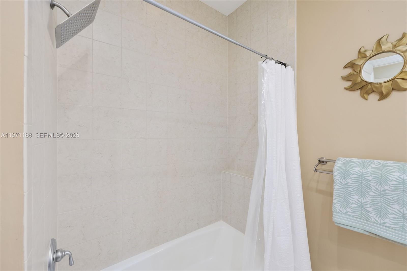 17642 Middlebrook Way Boca Raton, FL 33496 - Photo 50 of 71 2nd Floor - Bedroom #4 Bathroom