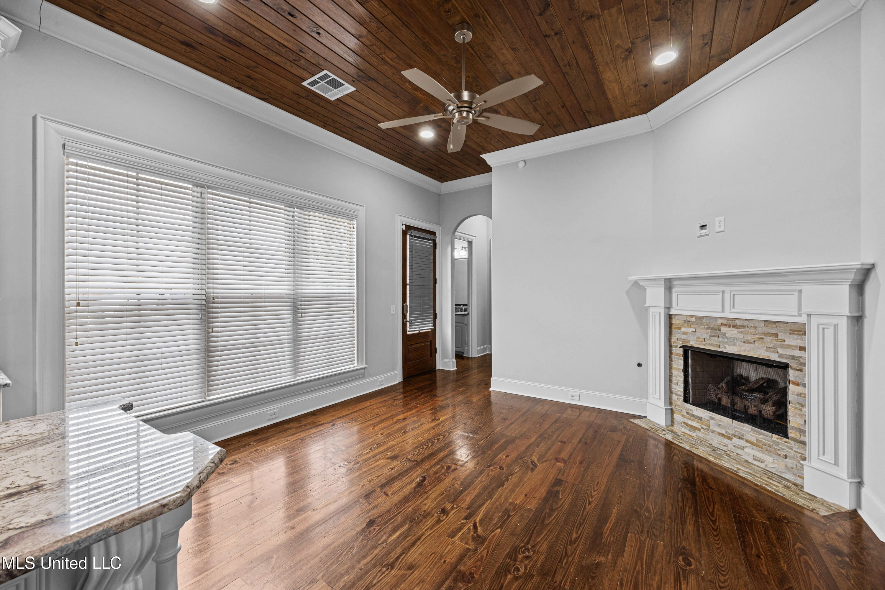 116 Carrington Drive Madison, MS 39110 - Photo 13 of 38 EOSR1151