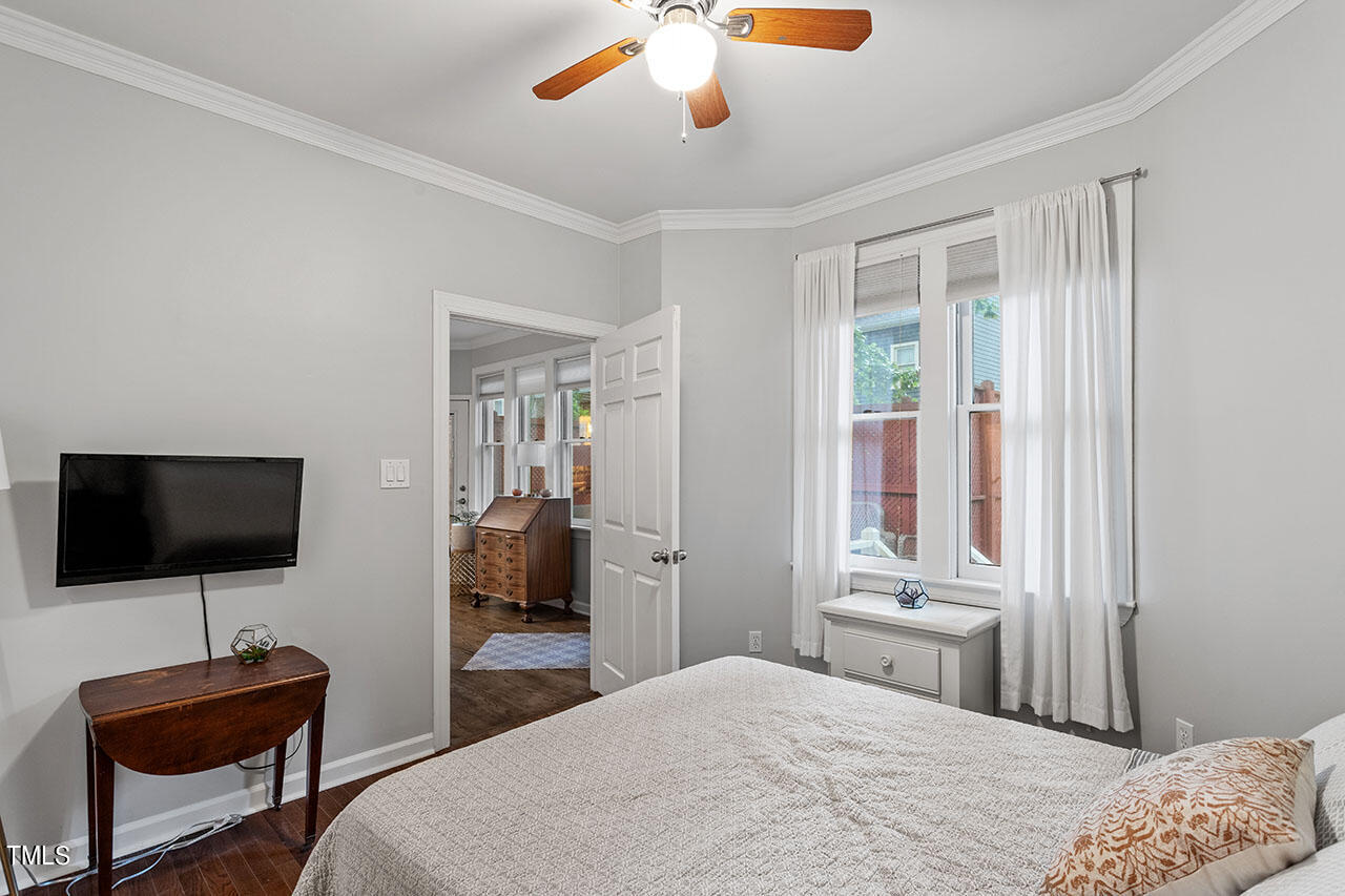 1725 Falls Church Road Raleigh, NC 27609 - Photo 28 of 36 1725 Falls Church Road