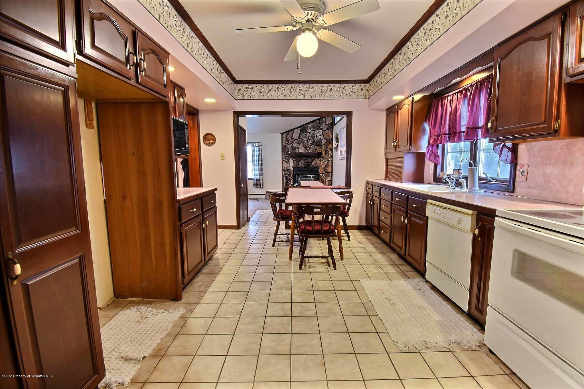 1413 Rundle Street Scranton, PA 18504 - Photo 3 of 43 Gallery Image 3