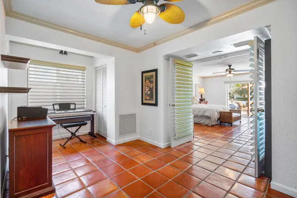 $5,900 | 2330 Northeast 48th Street, Lighthouse Point, FL 33064