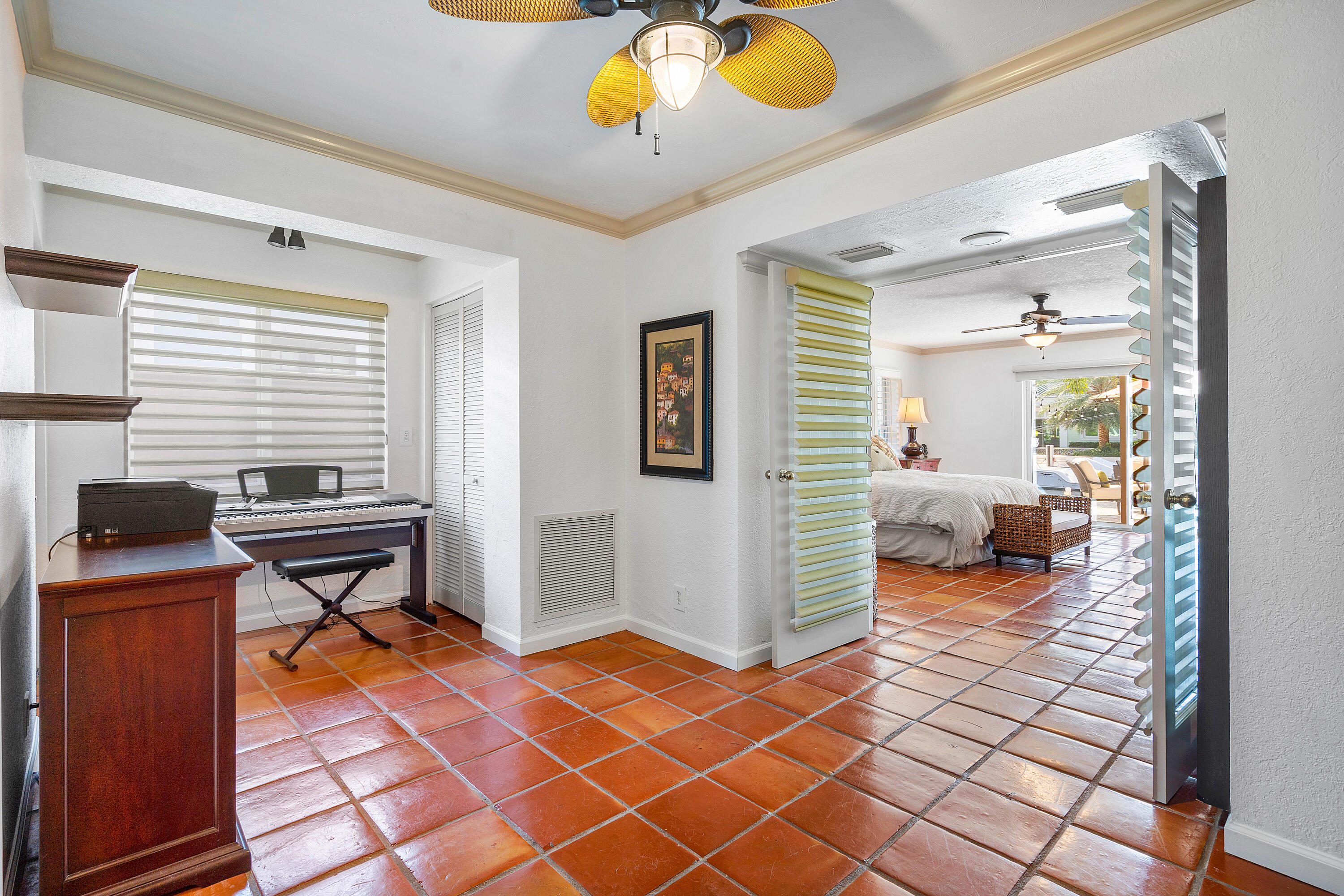 2330 Northeast 48th Street Lighthouse Point, FL 33064 - Photo 19 of 47 015-2330Northeast48thStreet-LighthousePo