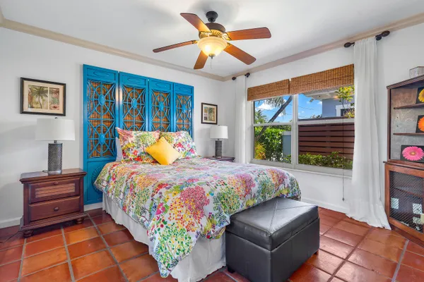 $5,900 | 2330 Northeast 48th Street, Lighthouse Point, FL 33064