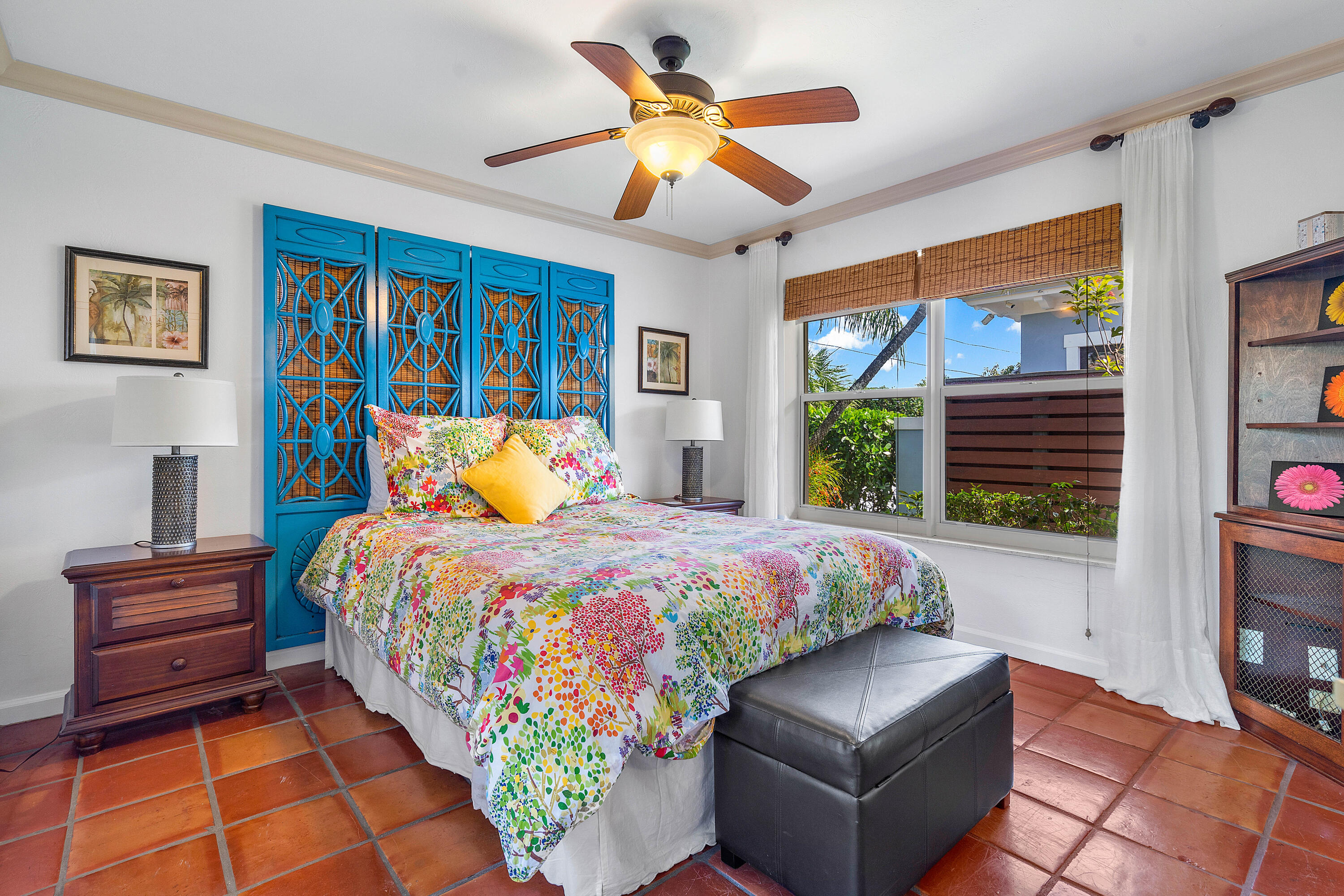 2330 Northeast 48th Street Lighthouse Point, FL 33064 - Photo 20 of 47 013-2330Northeast48thStreet-LighthousePo