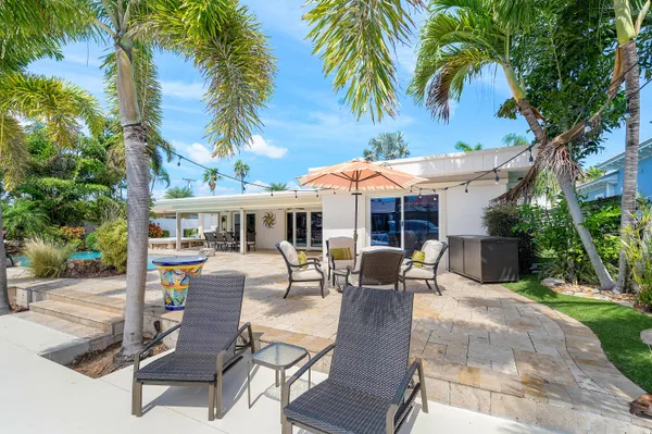 $5,900 | 2330 Northeast 48th Street, Lighthouse Point, FL 33064