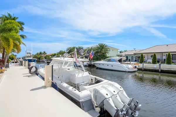 $5,900 | 2330 Northeast 48th Street, Lighthouse Point, FL 33064