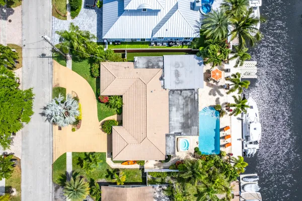 $5,900 | 2330 Northeast 48th Street, Lighthouse Point, FL 33064