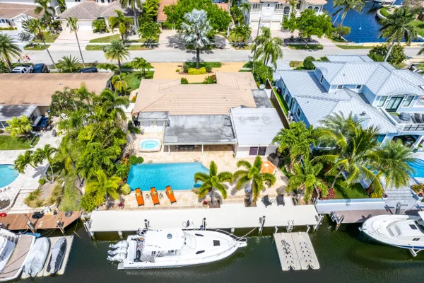 $5,900 | 2330 Northeast 48th Street, Lighthouse Point, FL 33064