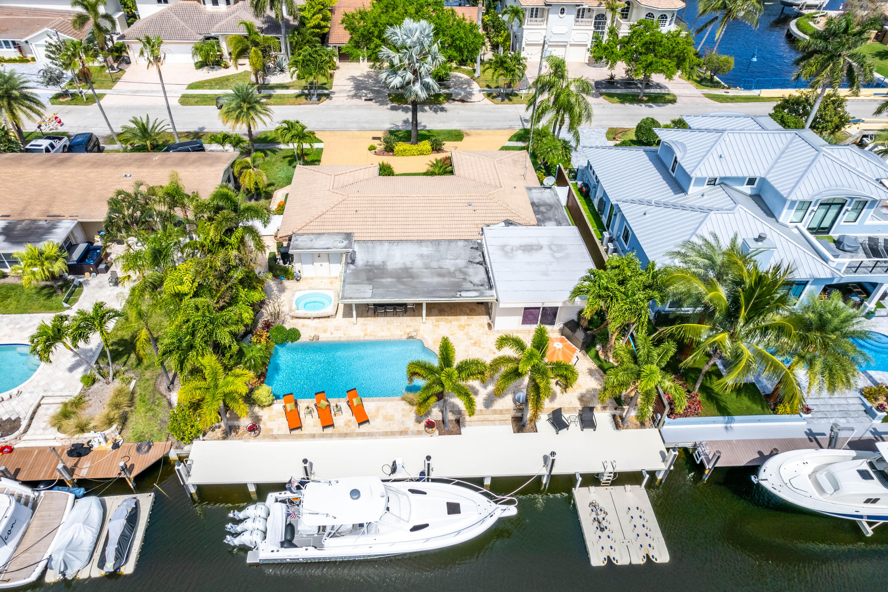 2330 Northeast 48th Street Lighthouse Point, FL 33064 - Photo 37 of 47 041-2330Northeast48thStreet-LighthousePo