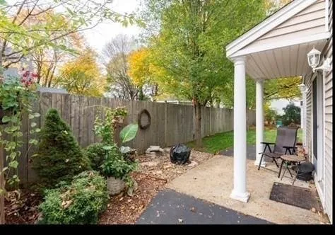 $2,800 | 42 Angell Street, Unit 42, Mansfield, MA 02048