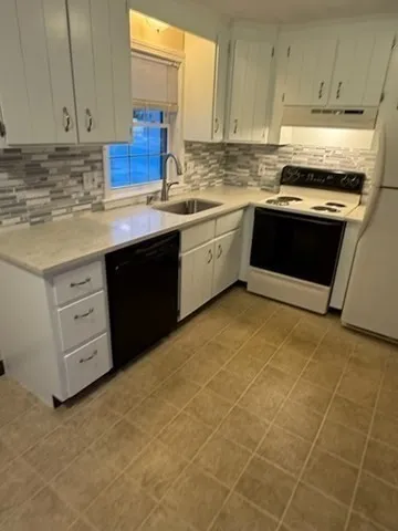 $2,800 | 42 Angell Street, Unit 42, Mansfield, MA 02048